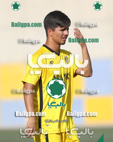 پیکان 3–0 آریا پارس