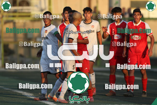 پرسپولیس 3–1 دوستی مهر