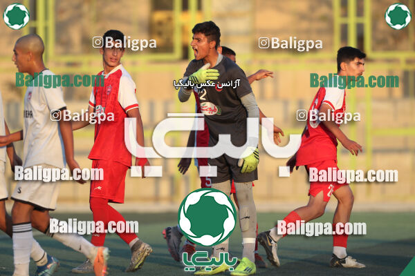 پرسپولیس 3–1 دوستی مهر