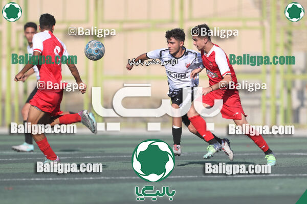 پرسپولیس 1–1 حامی