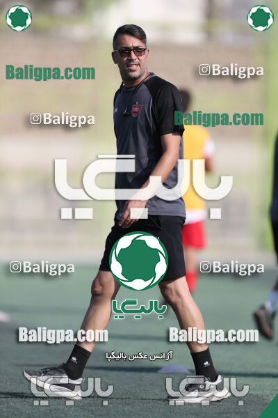 پرسپولیس 1–1 ماهور ری