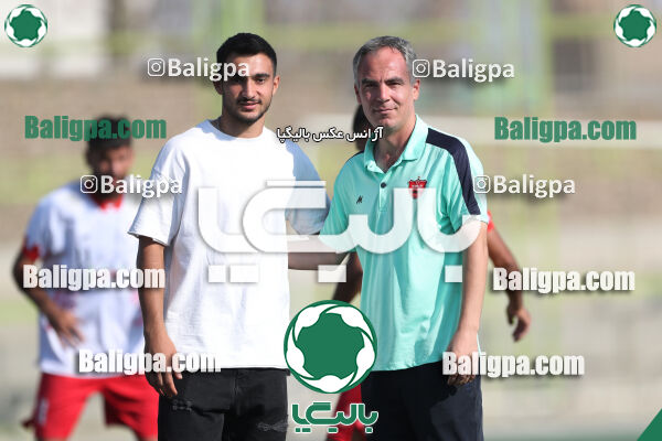 پرسپولیس 1–1 ماهور ری