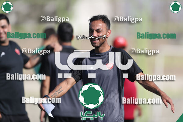 پرسپولیس 1–1 ماهور ری