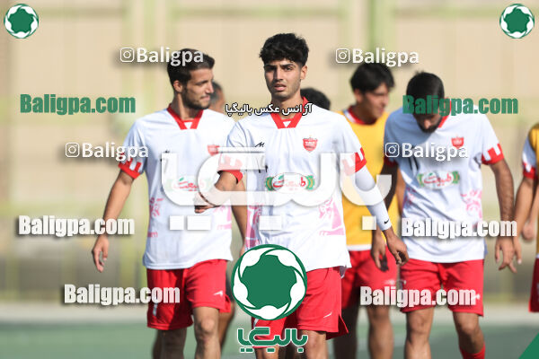 پرسپولیس 1–1 ماهور ری