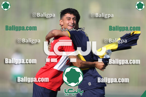 پرسپولیس 1–1 ماهور ری