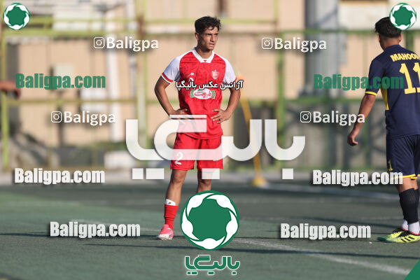 پرسپولیس 1–1 ماهور ری