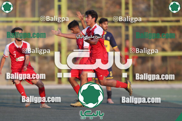 پرسپولیس 1–1 ماهور ری
