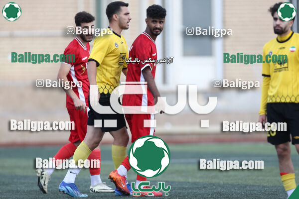 سپاهان اصفهان ۳ - ۲ نساجی مازندران