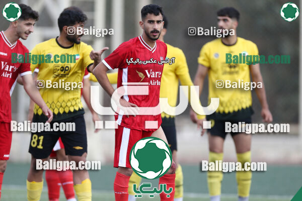 سپاهان اصفهان ۳ - ۲ نساجی مازندران