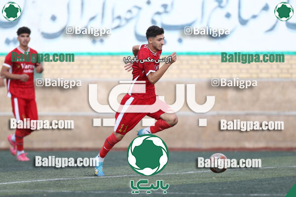 سپاهان اصفهان ۳ - ۲ نساجی مازندران