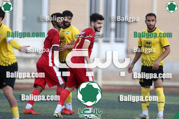 سپاهان اصفهان ۳ - ۲ نساجی مازندران