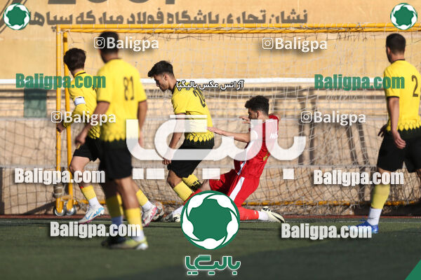 سپاهان اصفهان ۳ - ۲ نساجی مازندران