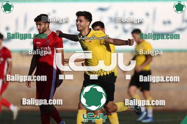 سپاهان اصفهان ۳ - ۲ نساجی مازندران
