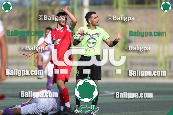 پرسپولیس 2–1 هوادار