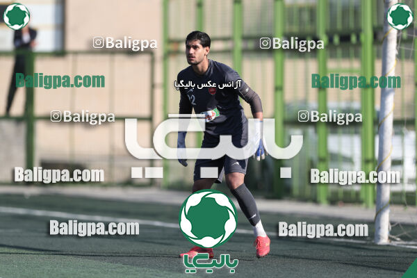 پرسپولیس 2–1 هوادار