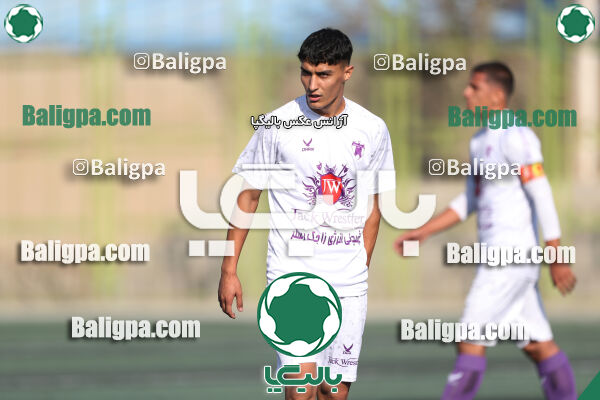 پرسپولیس 2–1 هوادار