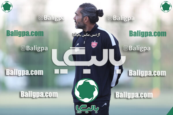 پرسپولیس 2–1 هوادار