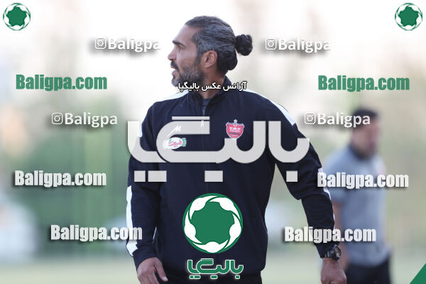 پرسپولیس 2–1 هوادار