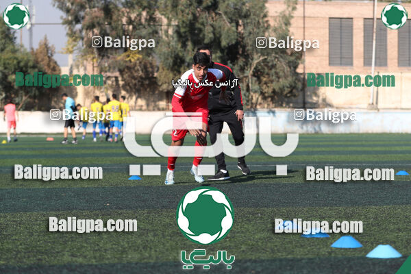 مقاومت 0–2 پرسپولیس
