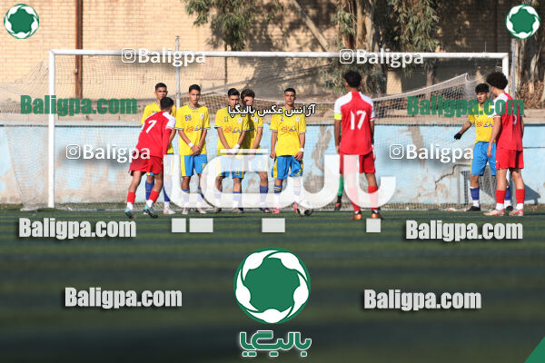 مقاومت 0–2 پرسپولیس