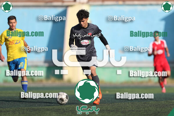 مقاومت 0–2 پرسپولیس