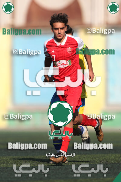 مقاومت 0–2 پرسپولیس