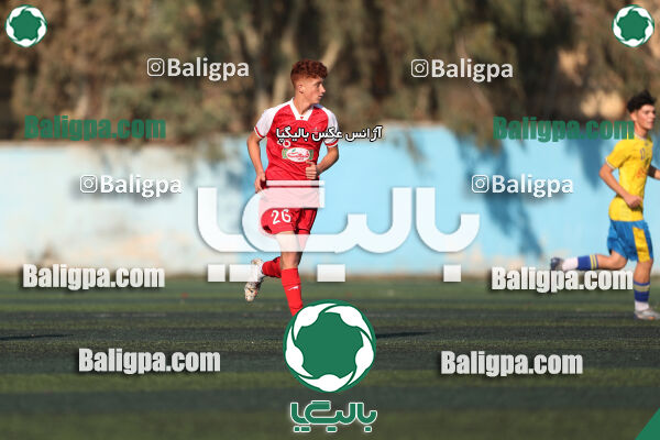 مقاومت 0–2 پرسپولیس