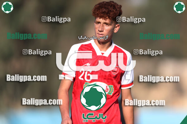 مقاومت 0–2 پرسپولیس