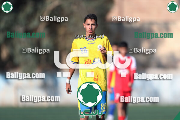مقاومت 0–2 پرسپولیس