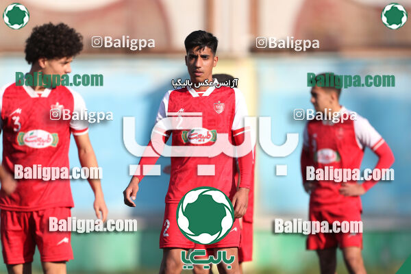 مقاومت 0–2 پرسپولیس