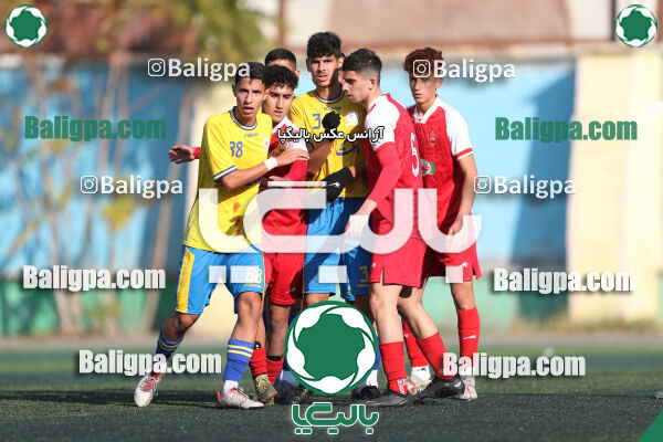 مقاومت 0–2 پرسپولیس