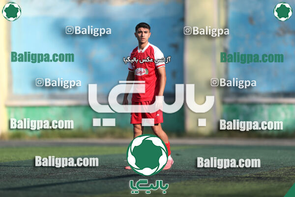 مقاومت 0–2 پرسپولیس