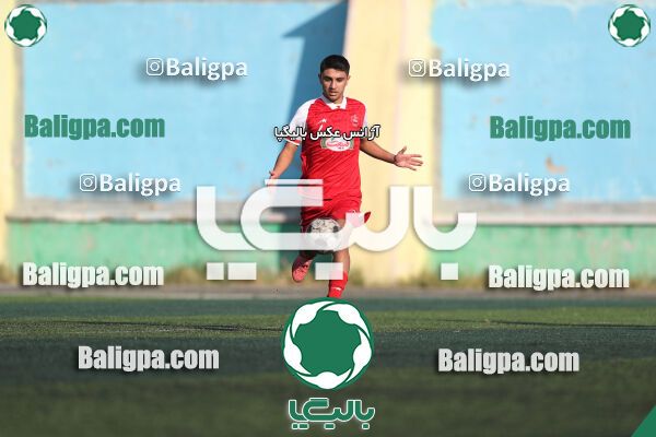 مقاومت 0–2 پرسپولیس