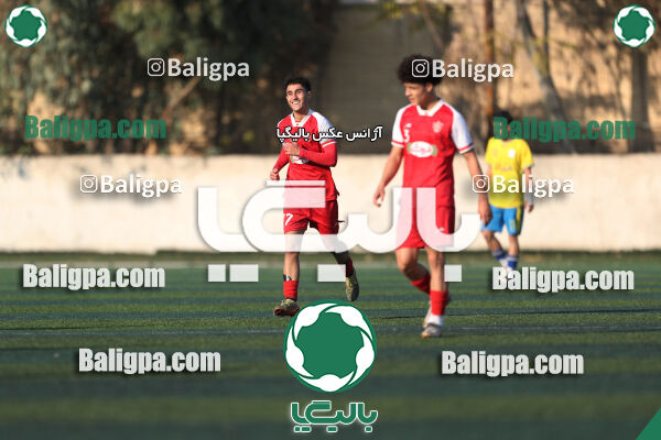 مقاومت 0–2 پرسپولیس