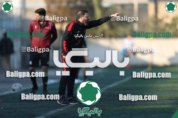 مقاومت 0–2 پرسپولیس