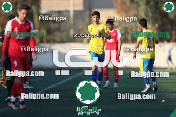 مقاومت 0–2 پرسپولیس