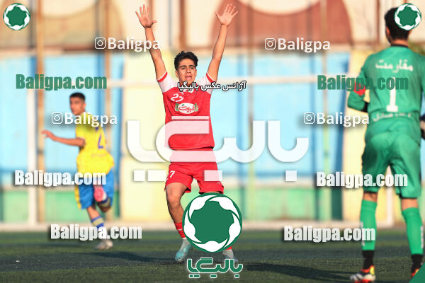 مقاومت 0–2 پرسپولیس