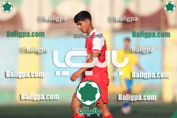 مقاومت 0–2 پرسپولیس