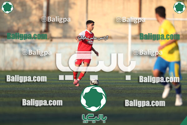 مقاومت 0–2 پرسپولیس