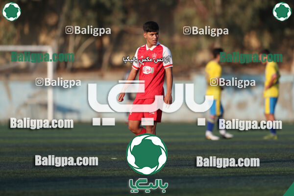 مقاومت 0–2 پرسپولیس
