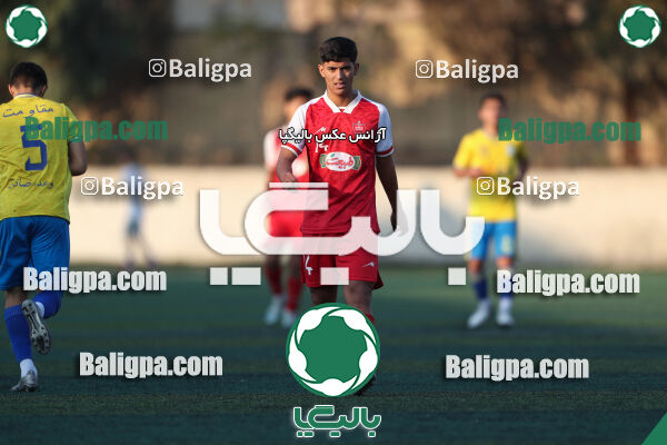 مقاومت 0–2 پرسپولیس