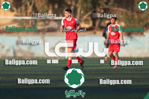 مقاومت 0–2 پرسپولیس