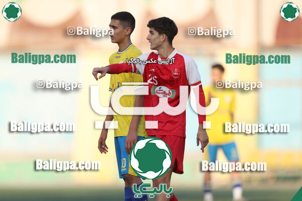 مقاومت 0–2 پرسپولیس