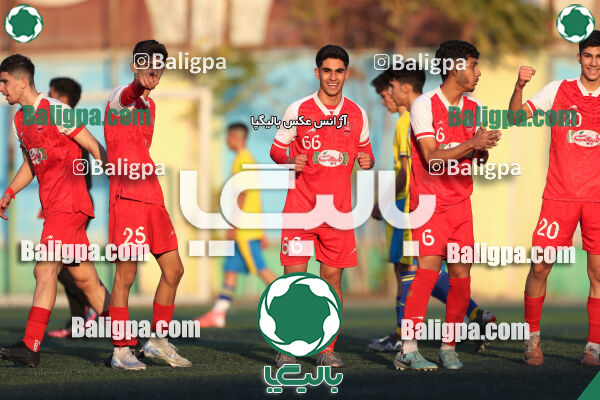 مقاومت 0–2 پرسپولیس