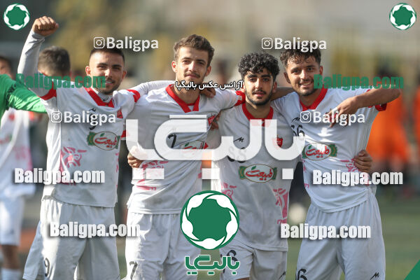 نارنجی پوشان کوهسار 1–2 پرسپولیس