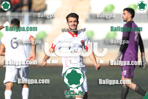 نارنجی پوشان کوهسار 1–2 پرسپولیس