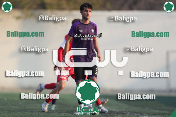 انرژی پیشرو ایرانیان 1–2 پرسپولیس