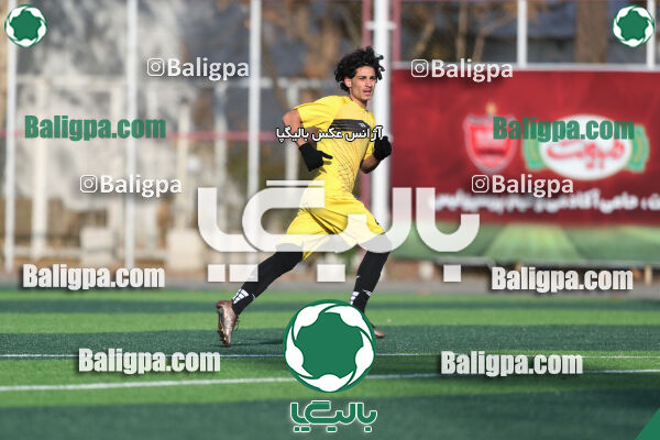 پرسپولیس 4–0 مقاومت کوثر ری