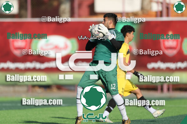 پرسپولیس 4–0 مقاومت کوثر ری