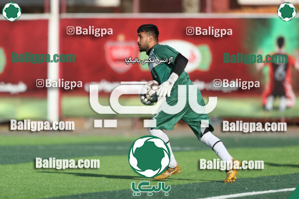 پرسپولیس 4–0 مقاومت کوثر ری